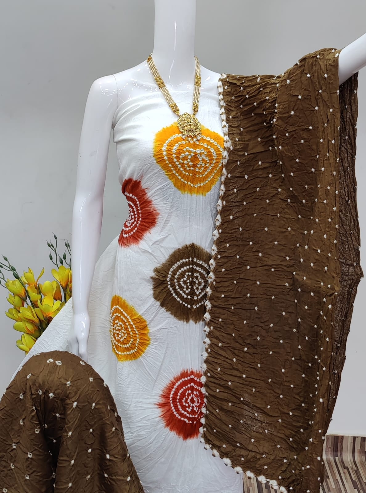 Exclusive Cotton Satin Bandhej Dress Material Set - Image 5