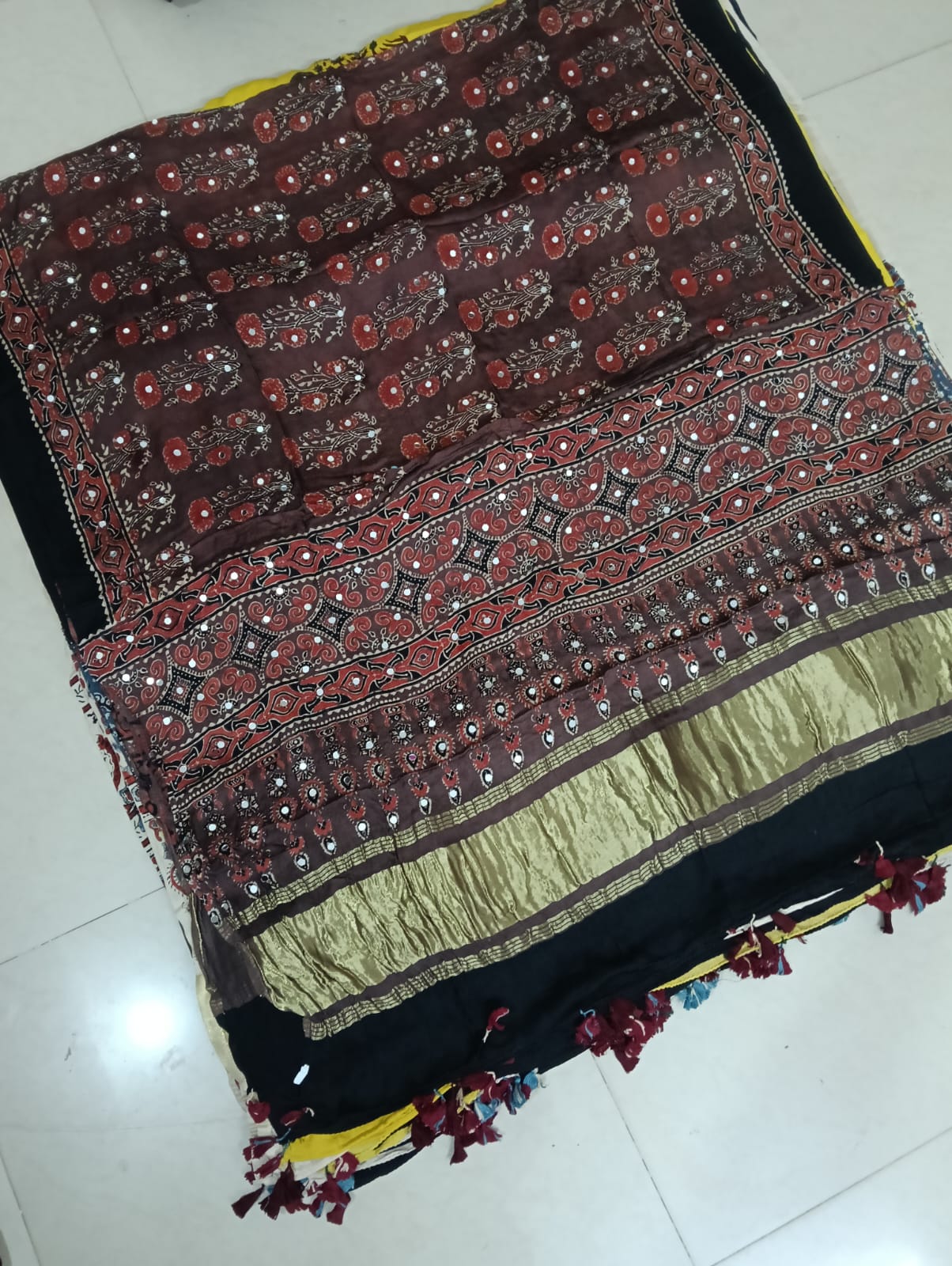 PREMIUM MODAL AJRAKH MIRROR DUPATTA - Image 2