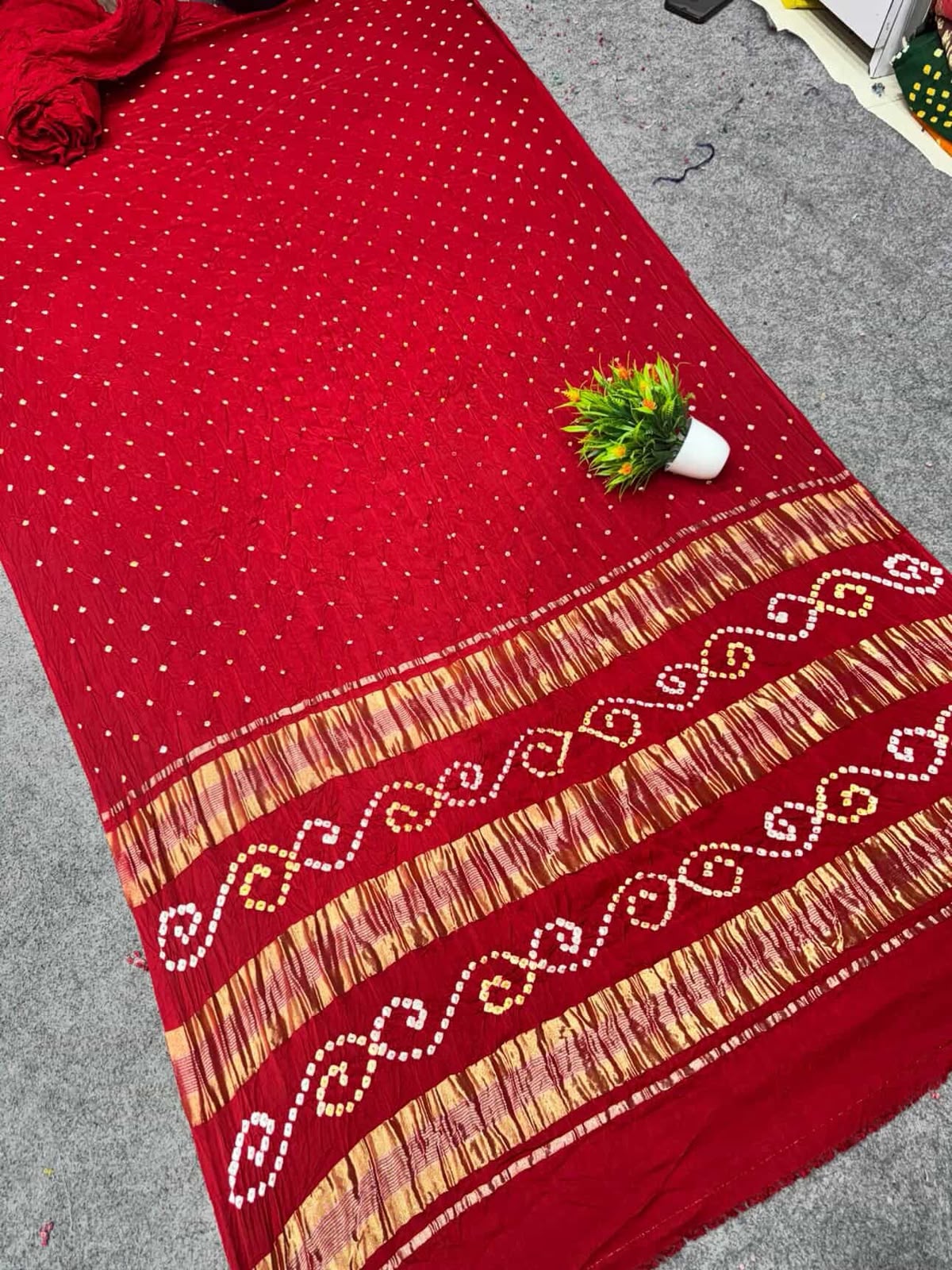 PURE MODAL SILK 3 ZARI BORDER BANDHANI SAREE