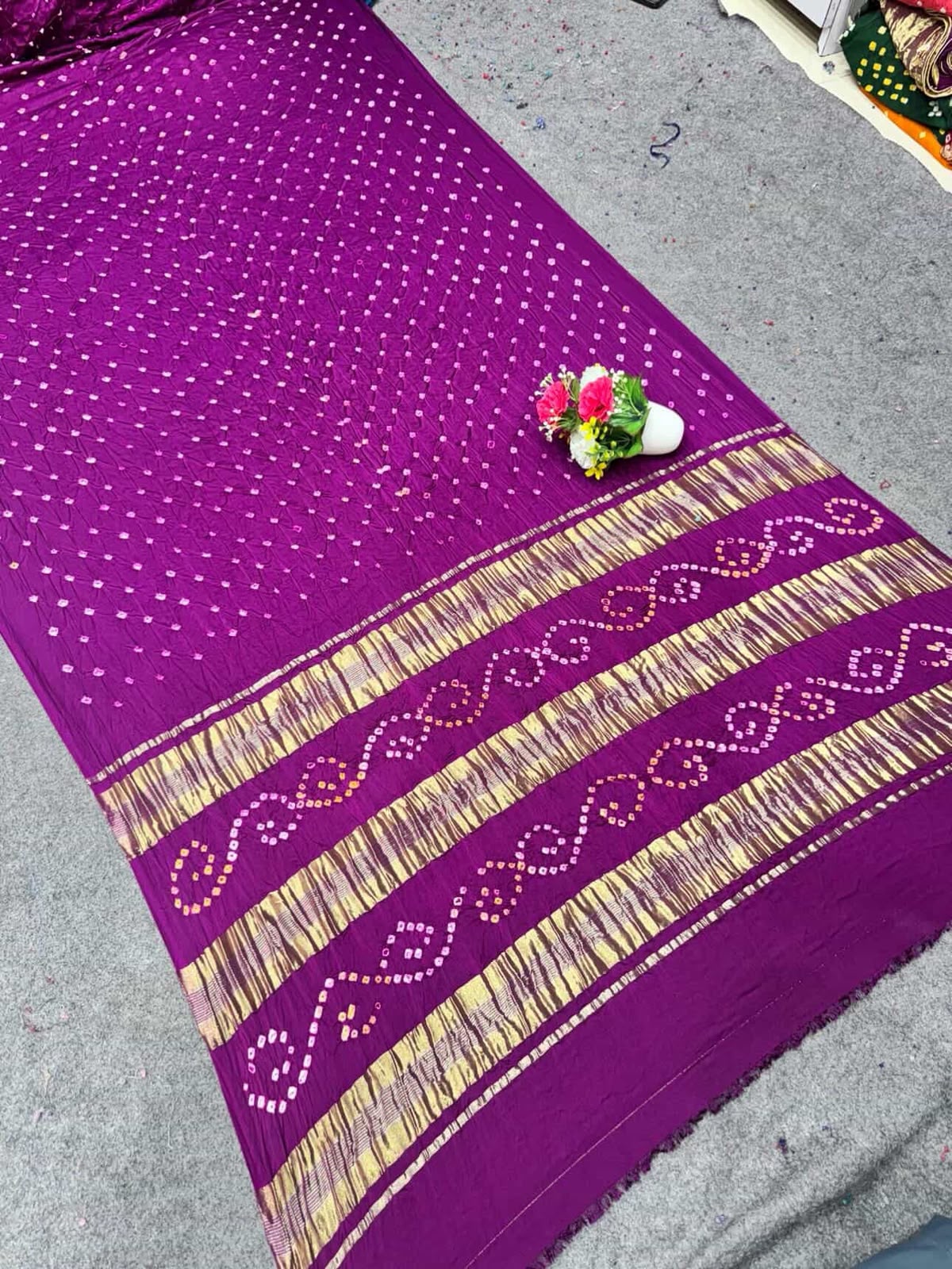 PURE MODAL SILK 3 ZARI BORDER BANDHANI SAREE - Image 5