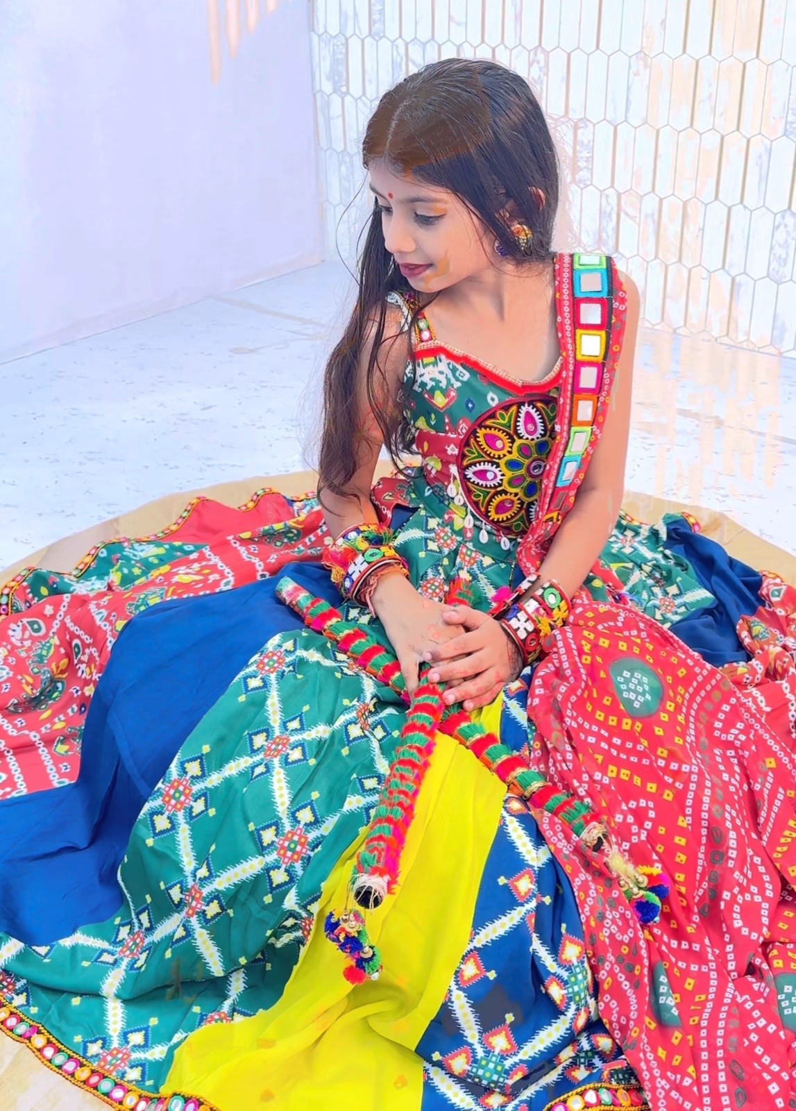Traditional Kids Gujarati Chaniya Choli - Image 8